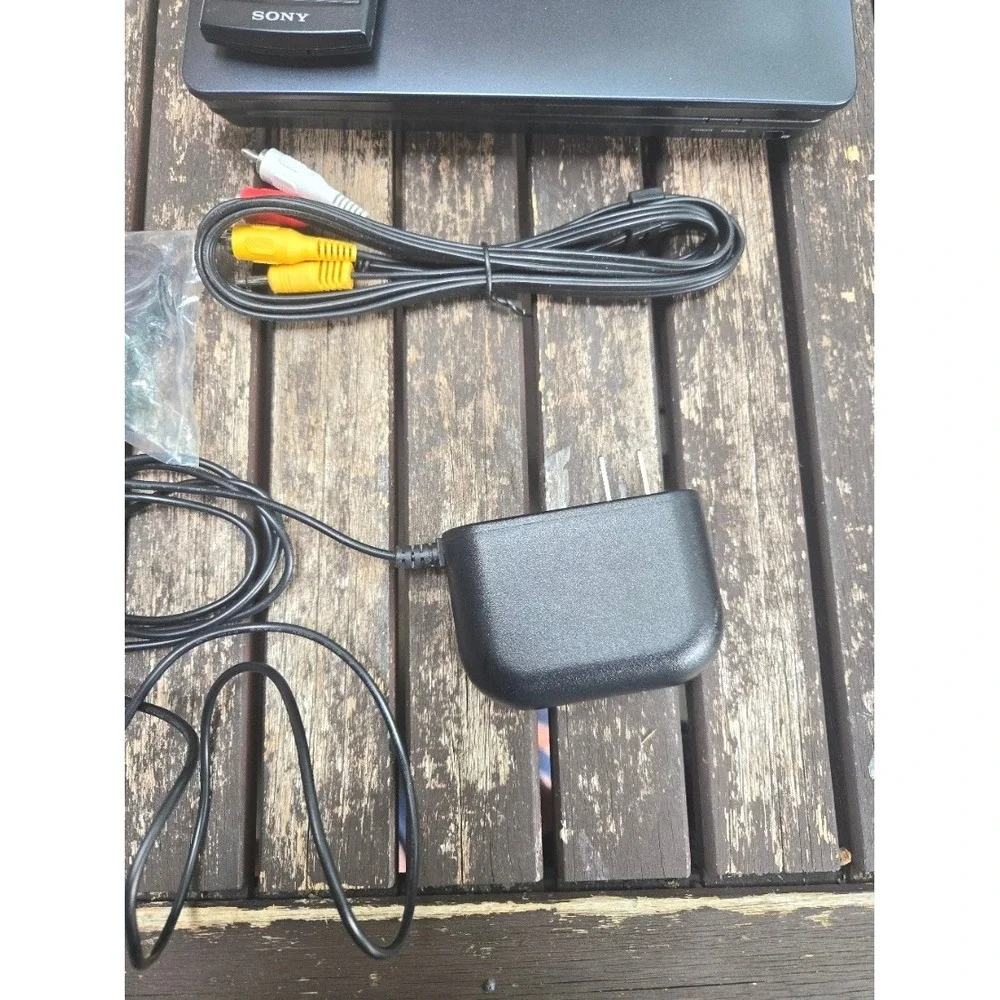 Sony DVP-FX930 9